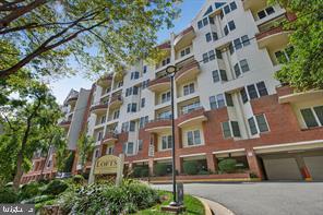 301 S Reynolds Street #611, Alexandria