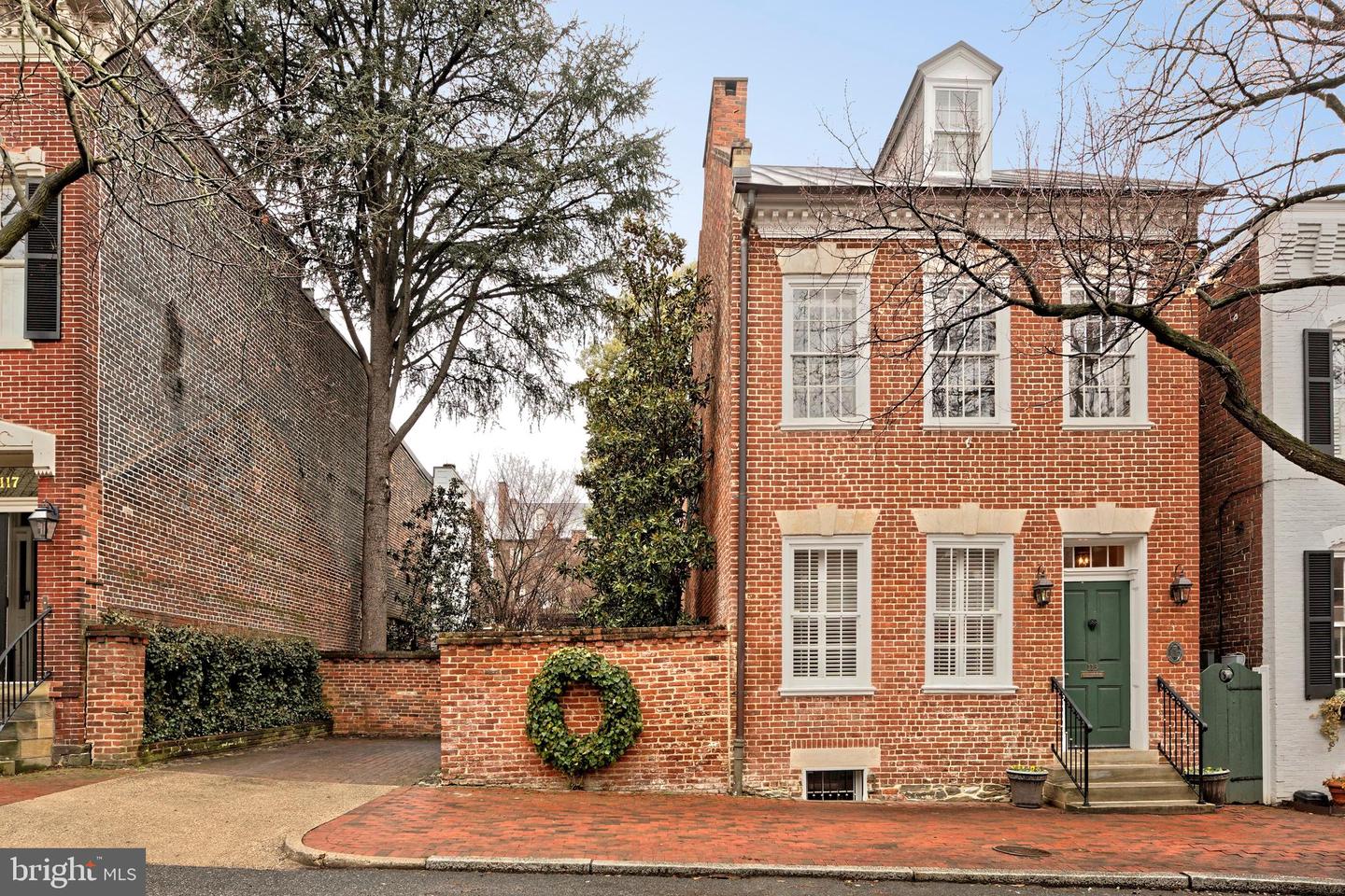 113-115 Lee Street S, Alexandria