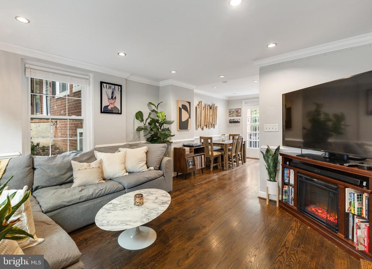 2814 S Columbus Street, Arlington