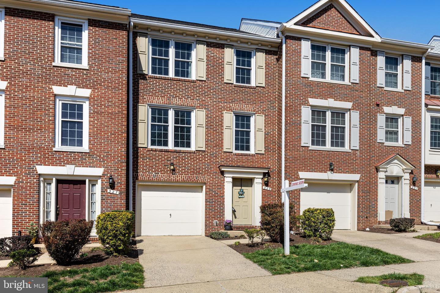 329 S Pickett Street, Alexandria