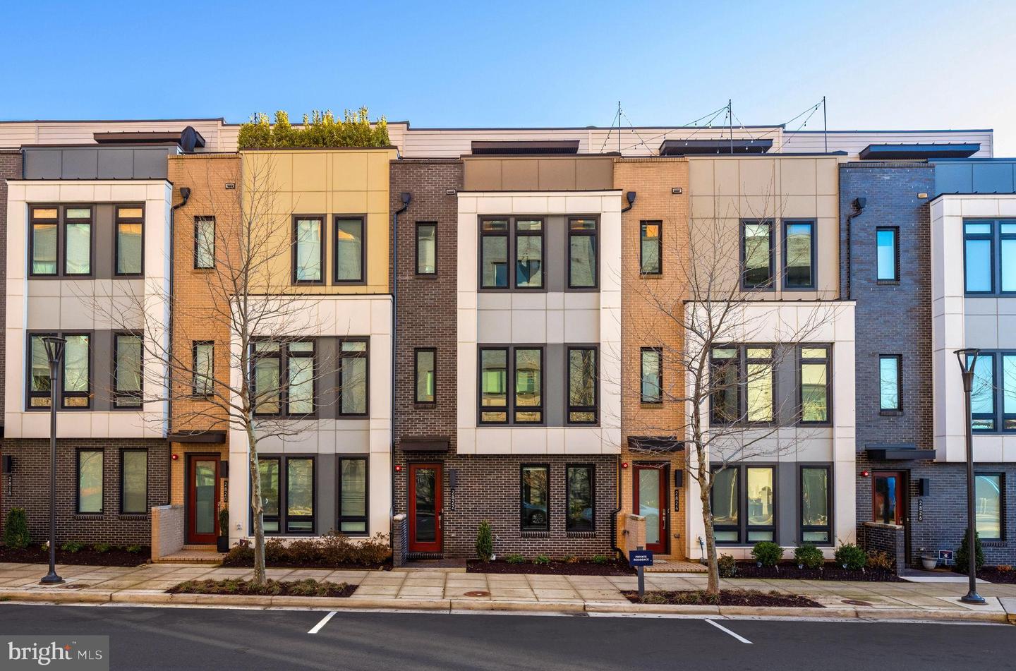 2822 Telek Place, Alexandria