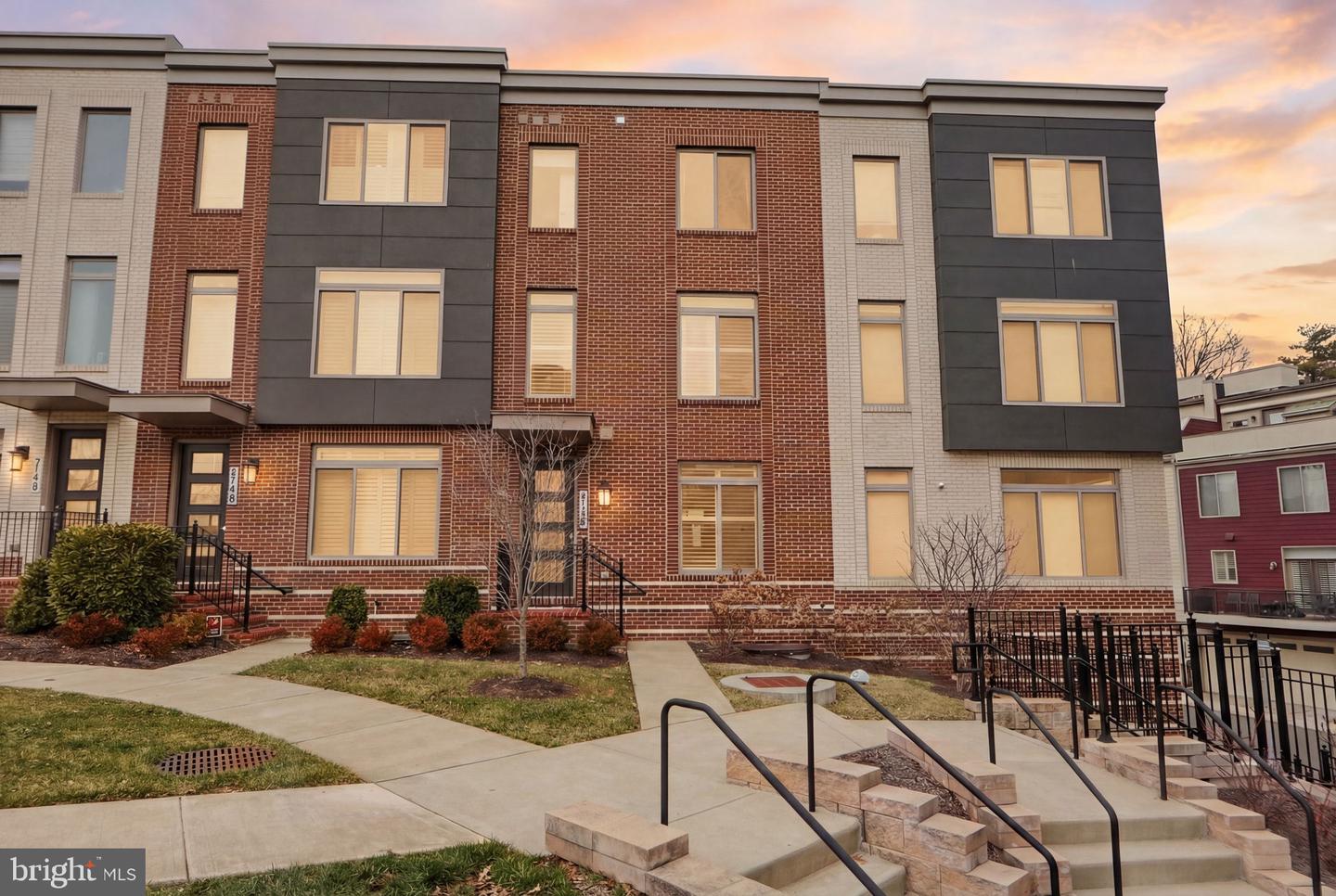 5146 Carters Lane, Alexandria
