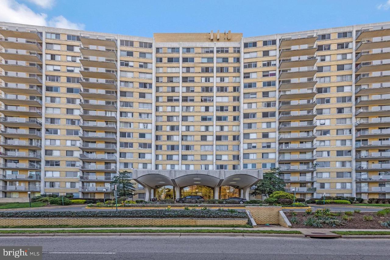 301 N Beauregard Street #202