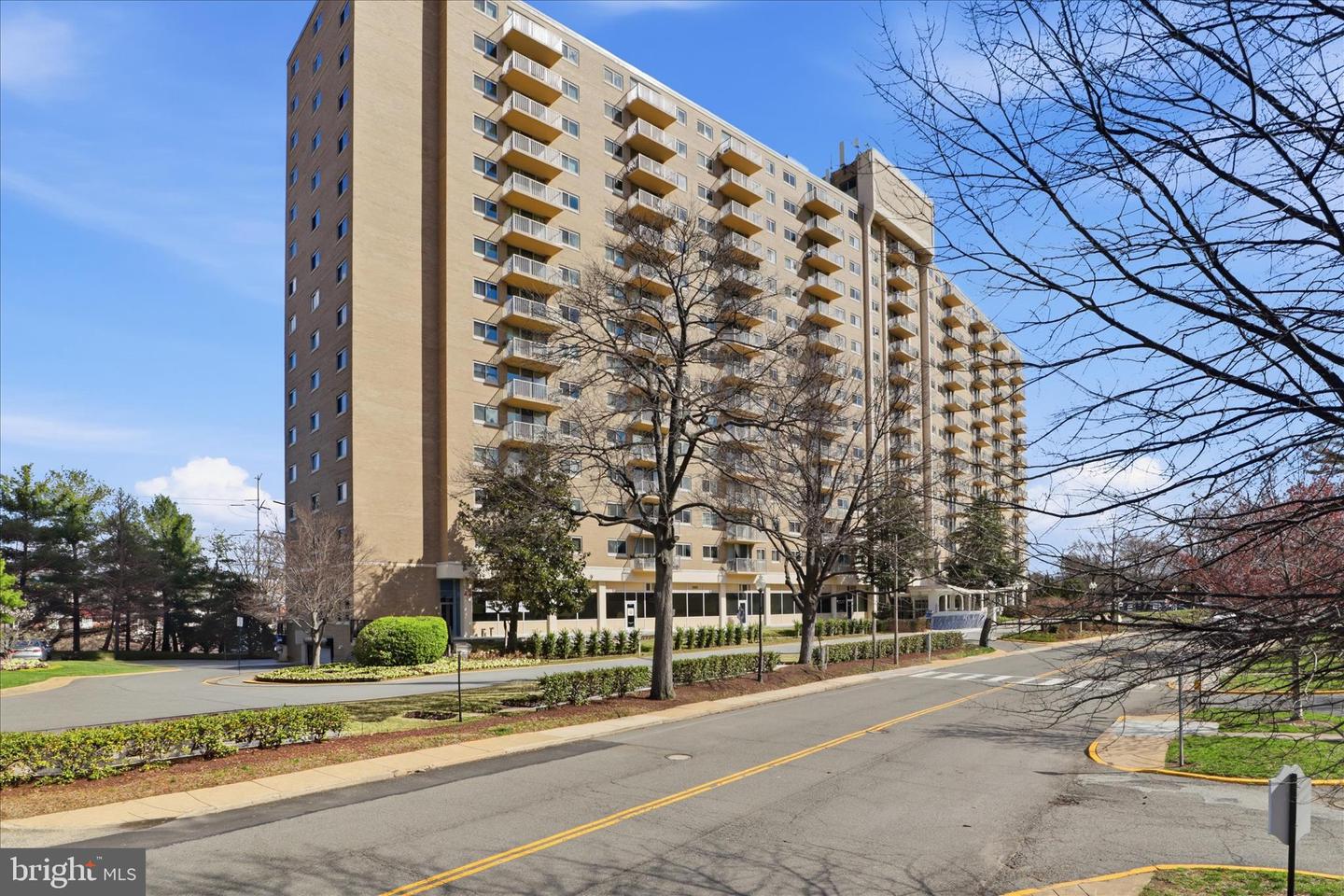 1225 Martha Custis Drive #1614, Alexandria