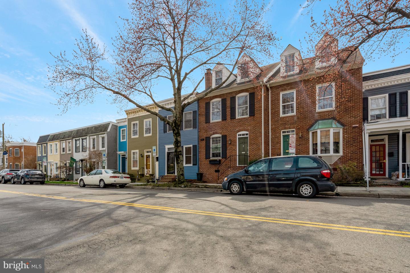 916 Pendleton Street, Alexandria