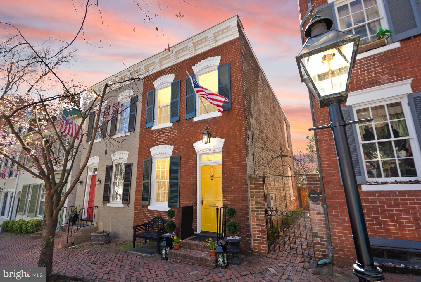 112 Prince Street, Alexandria