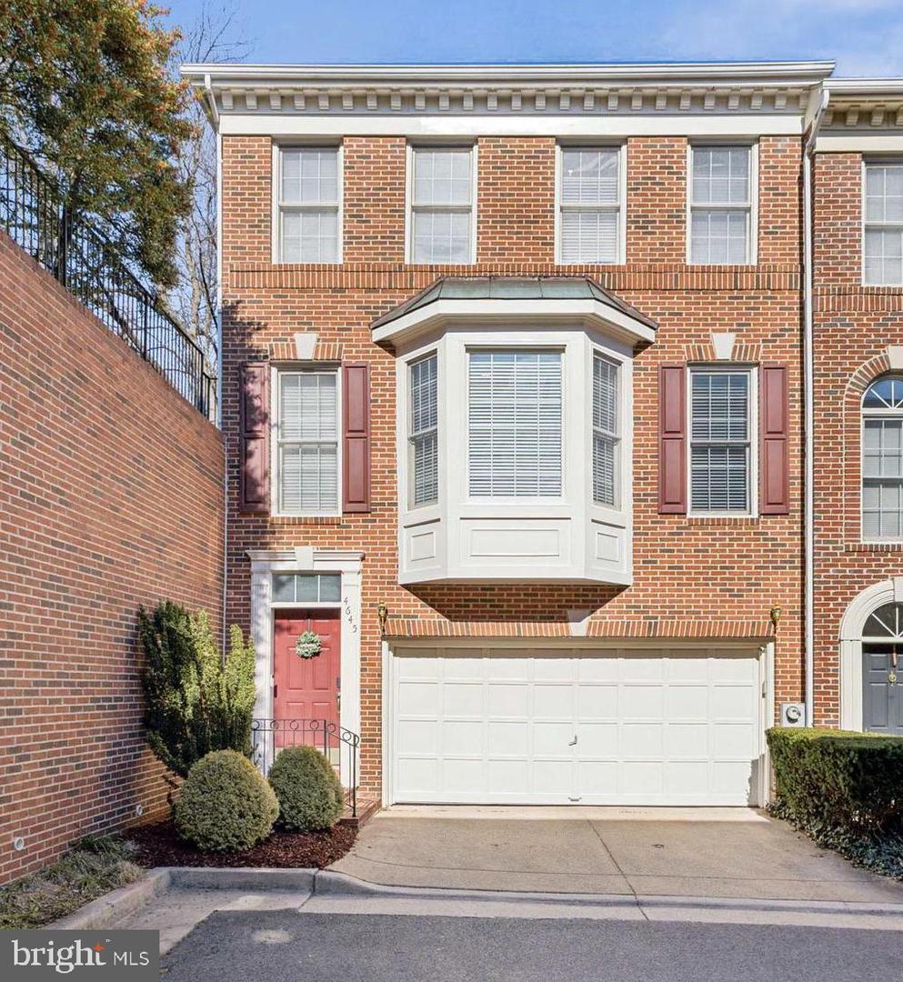 4645 Kearney Court, Alexandria
