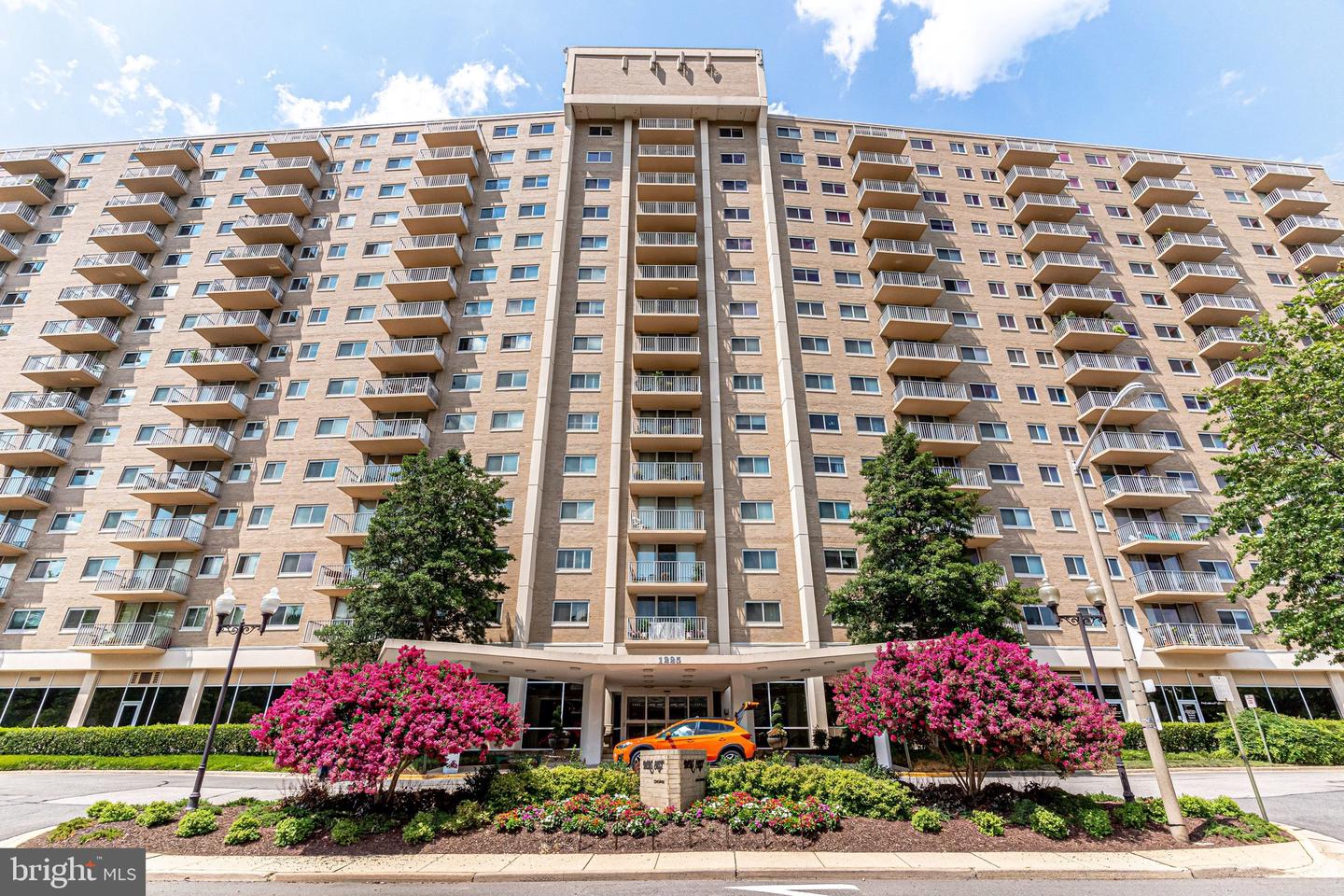 1225 Martha Custis Drive #417, Alexandria