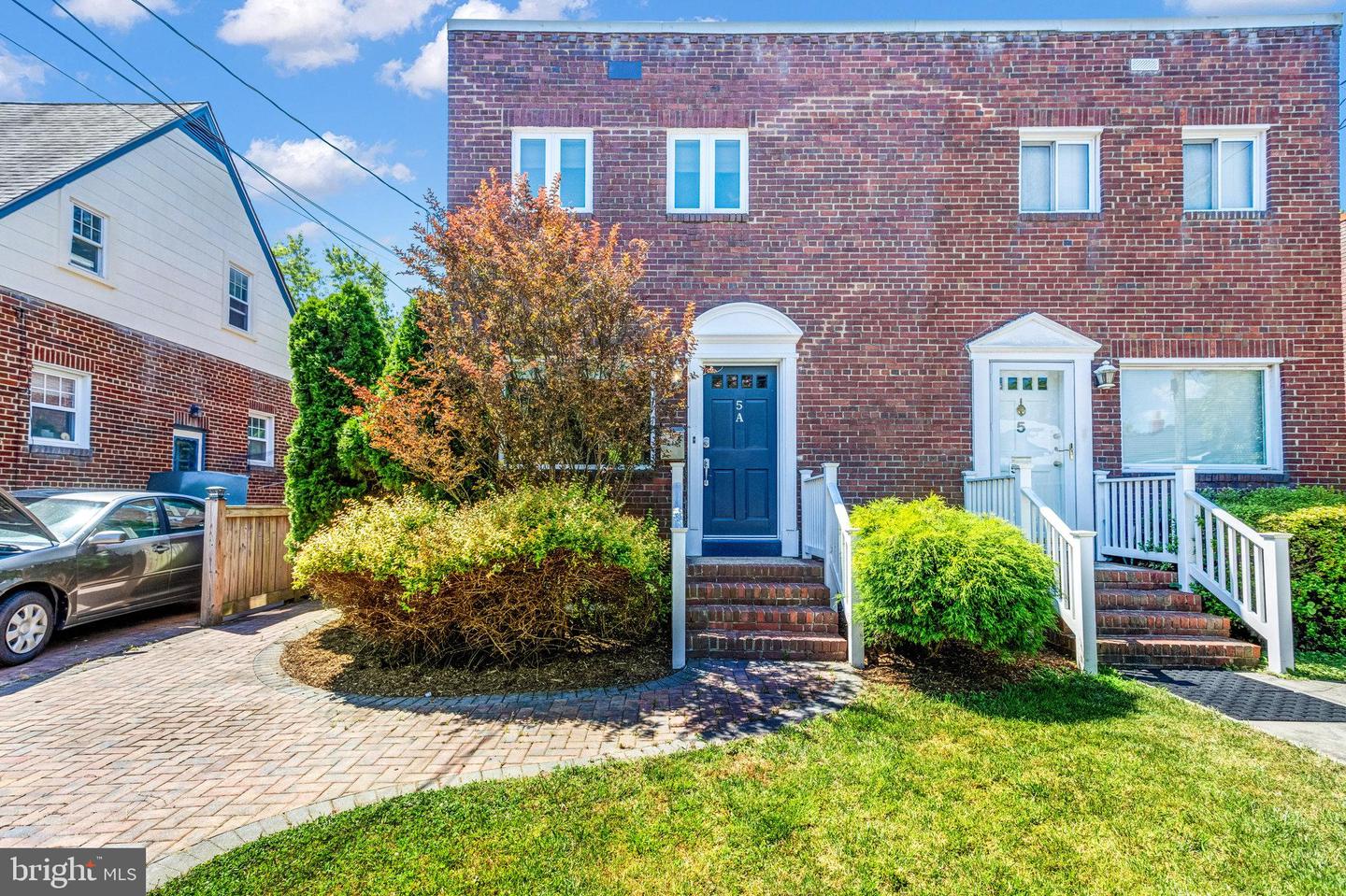 5 Custis Avenue E, Alexandria