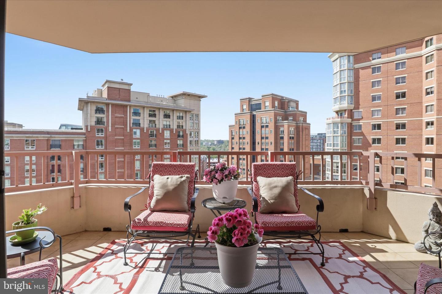 2121 Jamieson Avenue #1506, Alexandria