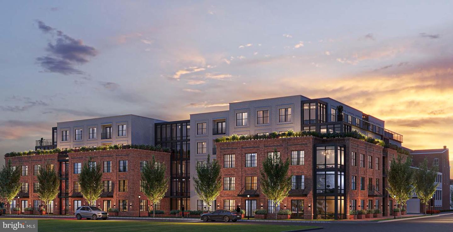 811 N Columbus Street #406, Alexandria