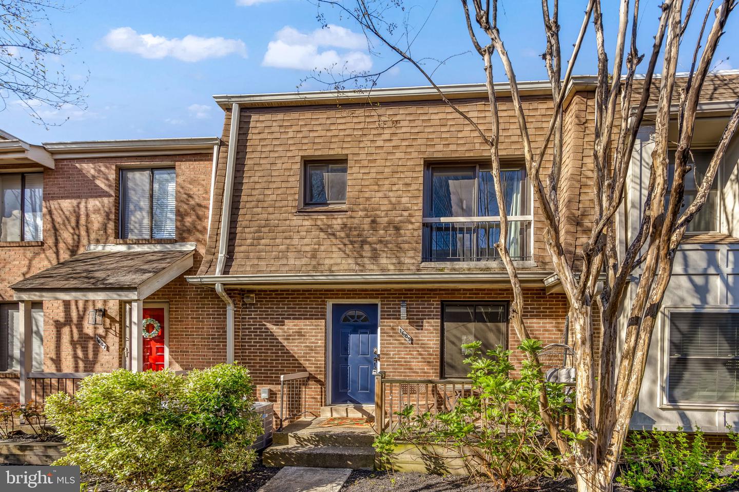 1689 Kenwood Avenue, Alexandria