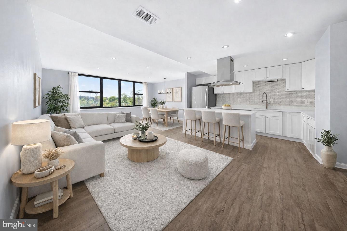 4600 Duke Street #426, Alexandria