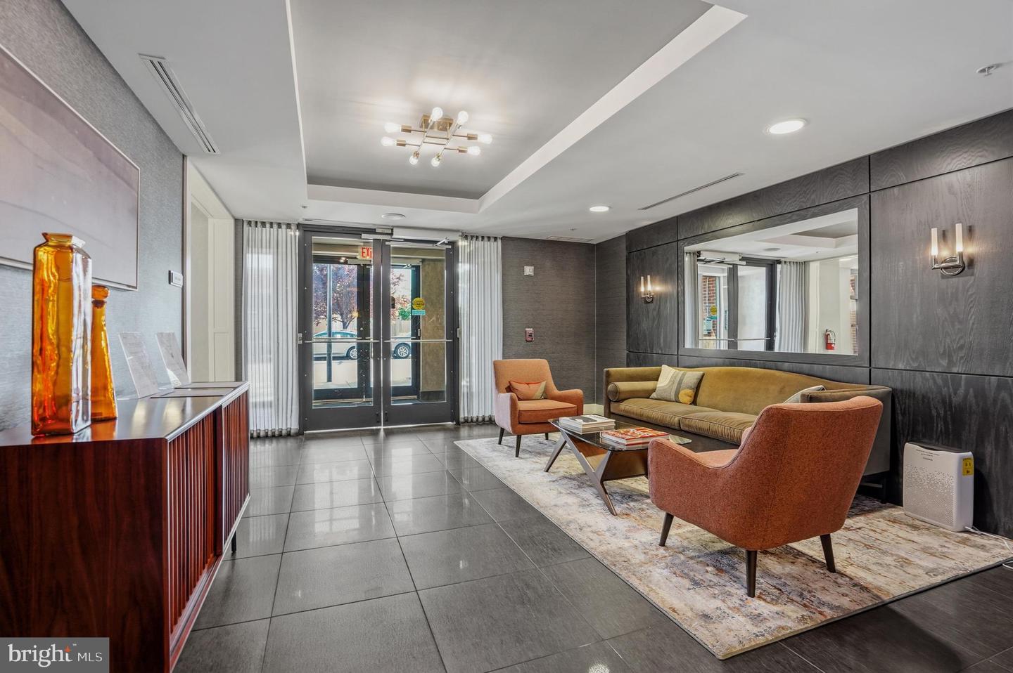 1111 Oronoco Street #427, Alexandria