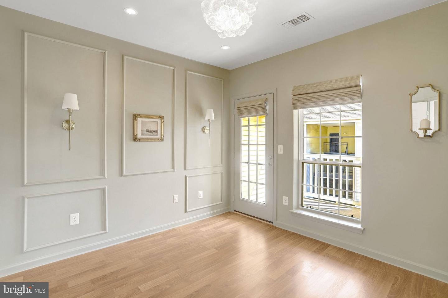 4561 Strutfield Lane #3318, Alexandria