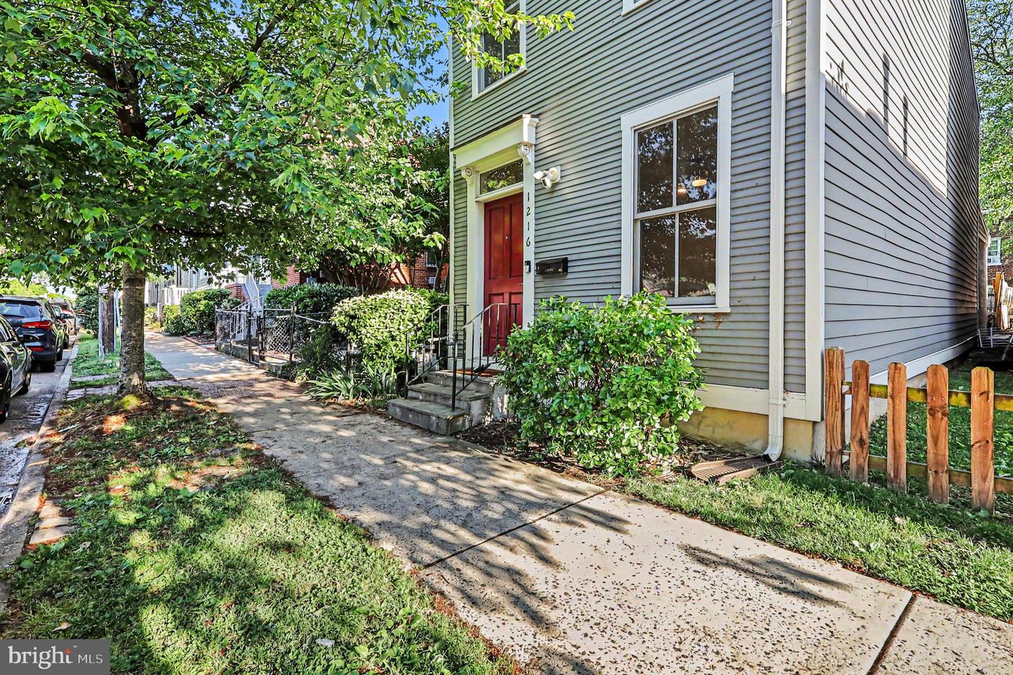 1216 Princess Street, Alexandria