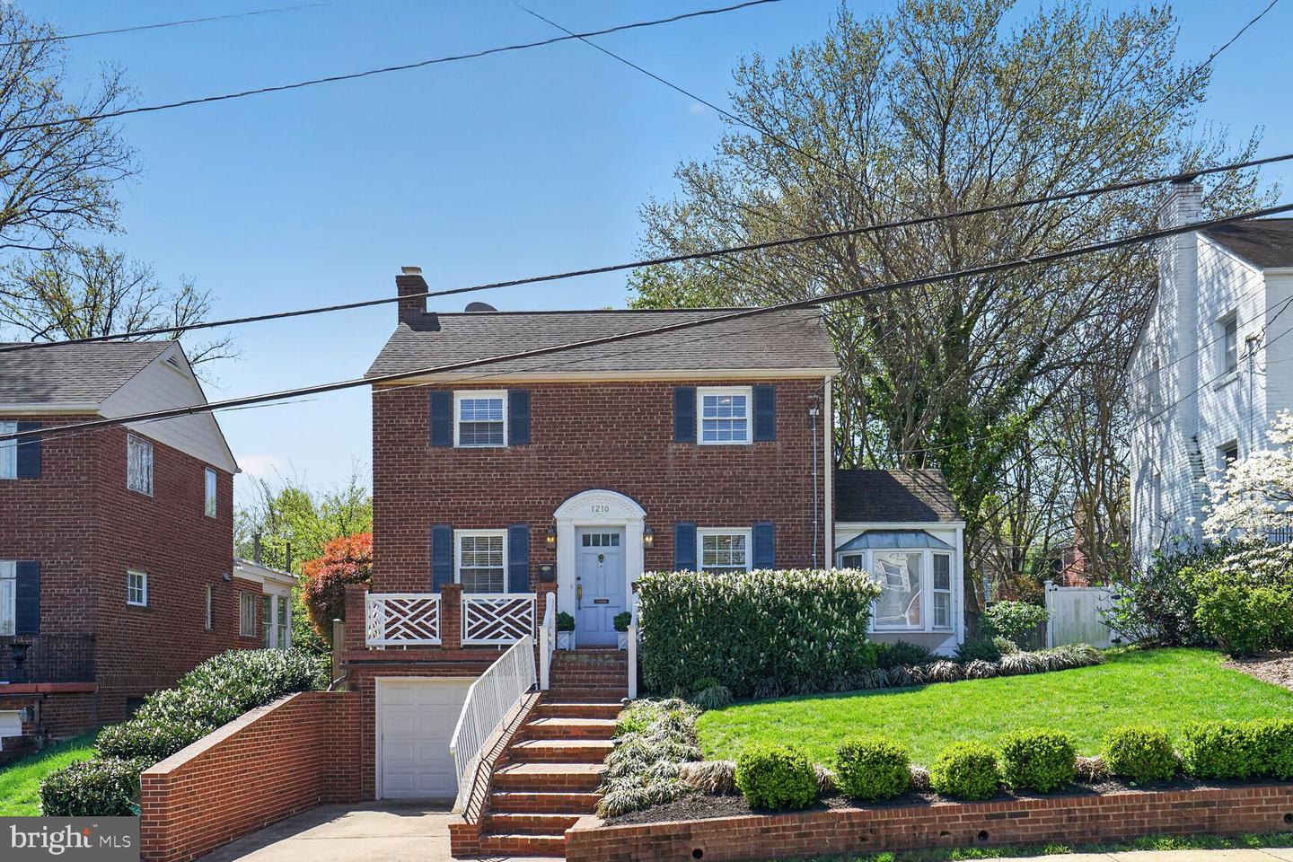 1210 W Braddock Road, Alexandria
