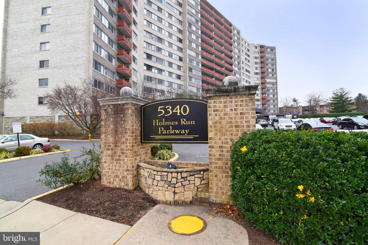 5340 Holmes Run Parkway #1102, Alexandria