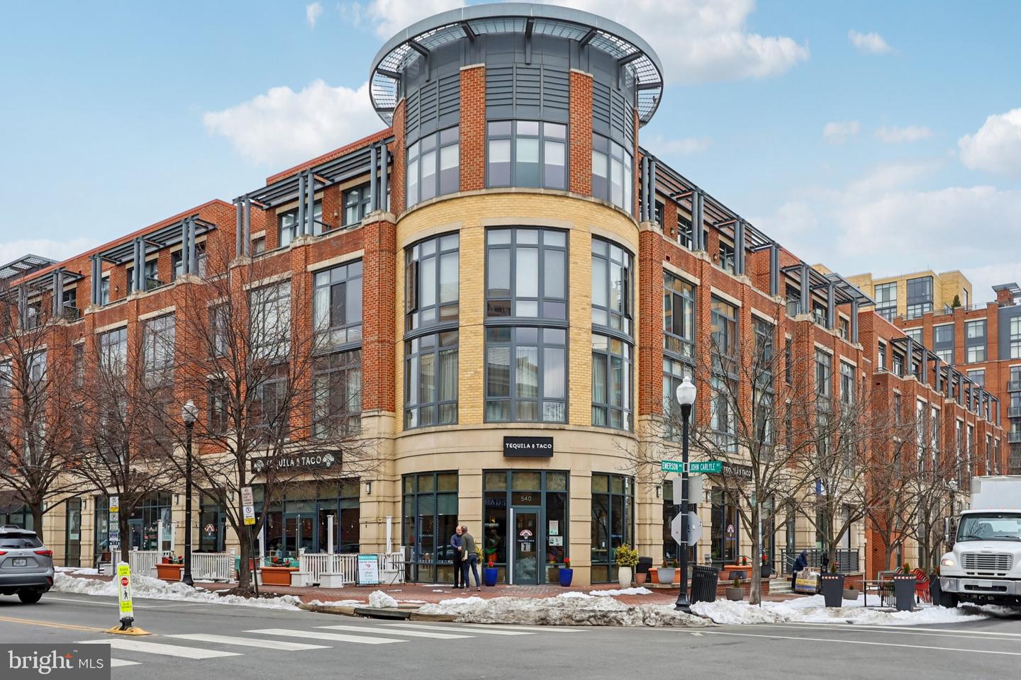 520 John Carlyle Street #432, Alexandria