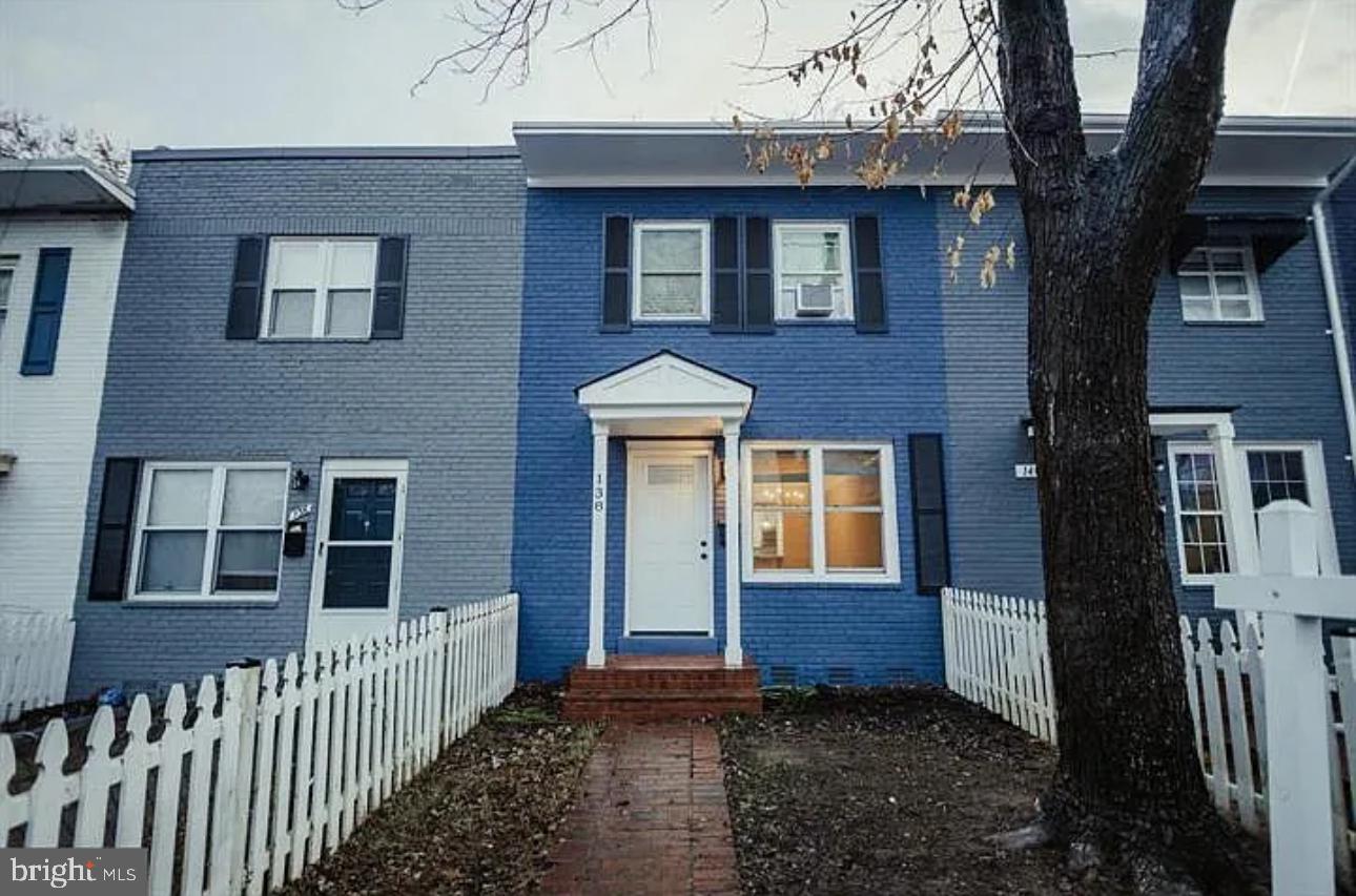 138 Dale Street, Alexandria