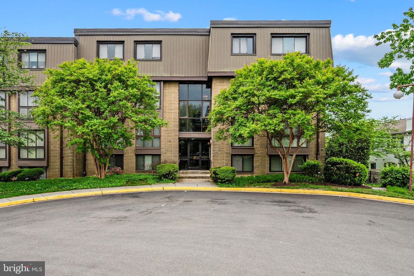 5101 Maris Avenue #401, Alexandria