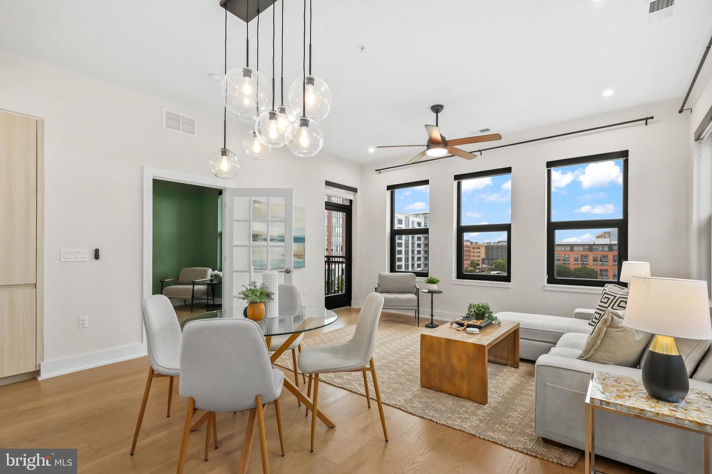 701 Swann Avenue #511