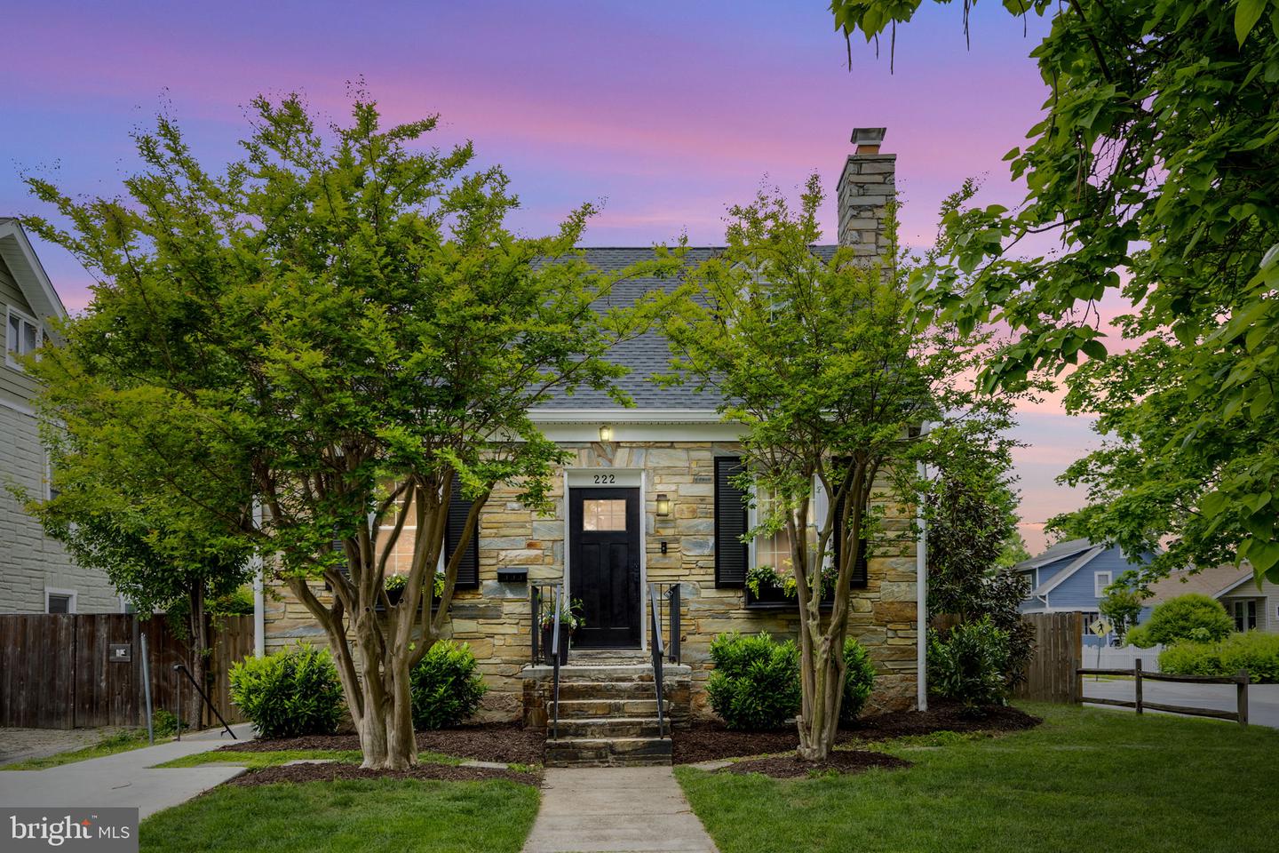 222 E Oxford Avenue, Alexandria