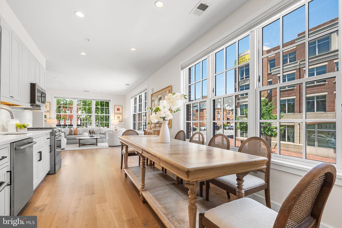 521 N Washington Street #101