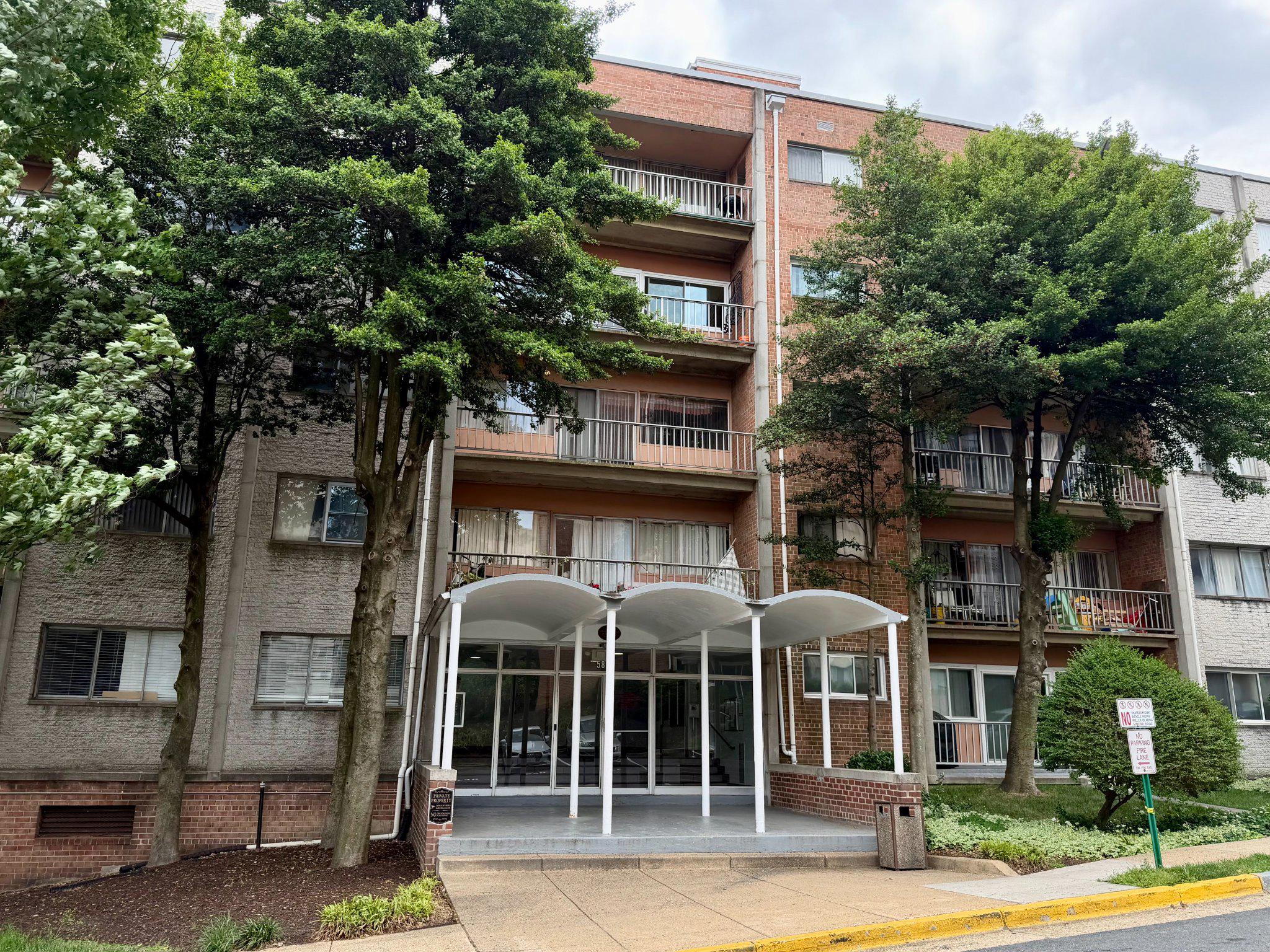5801 Quantrell Avenue #109