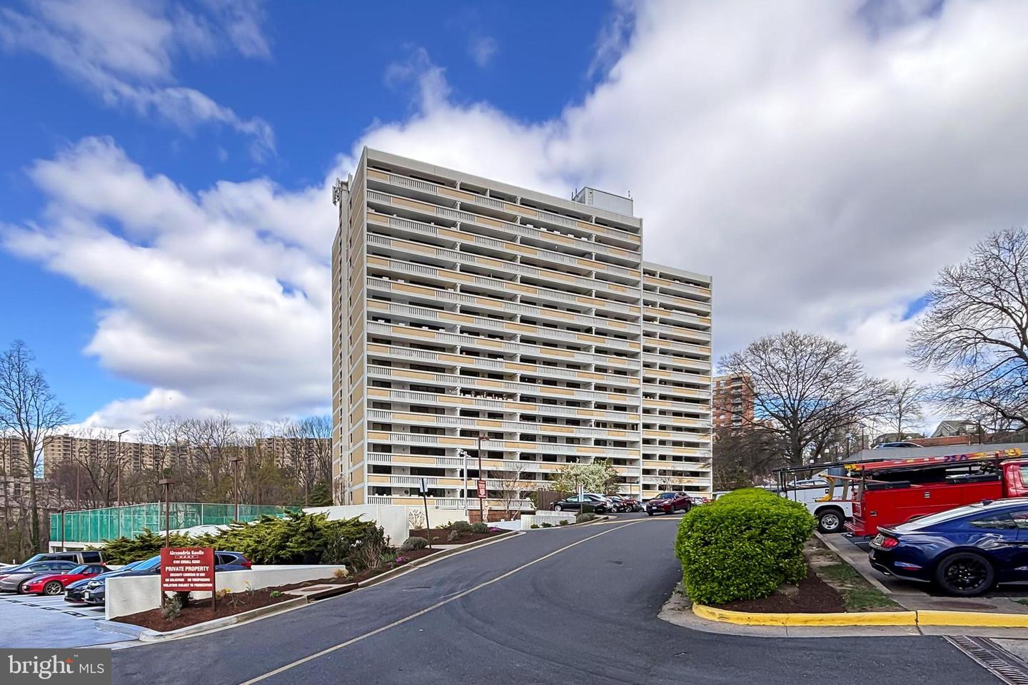 6101 Edsall Road #1206
