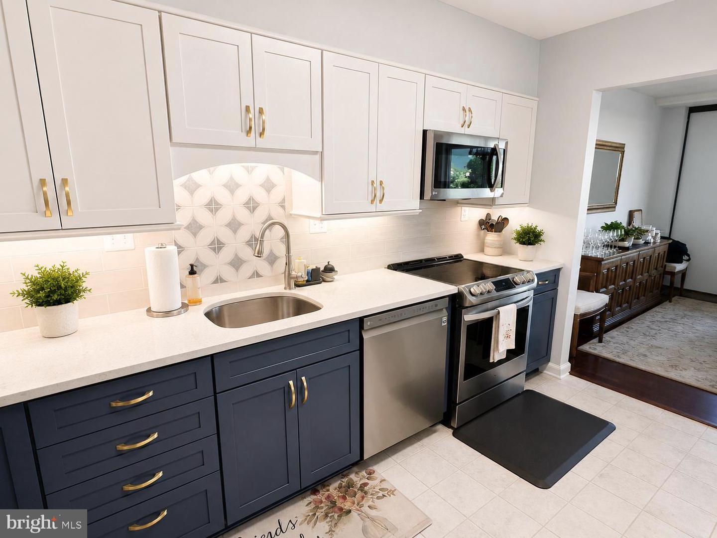 5500 Holmes Run Parkway #1406, Alexandria