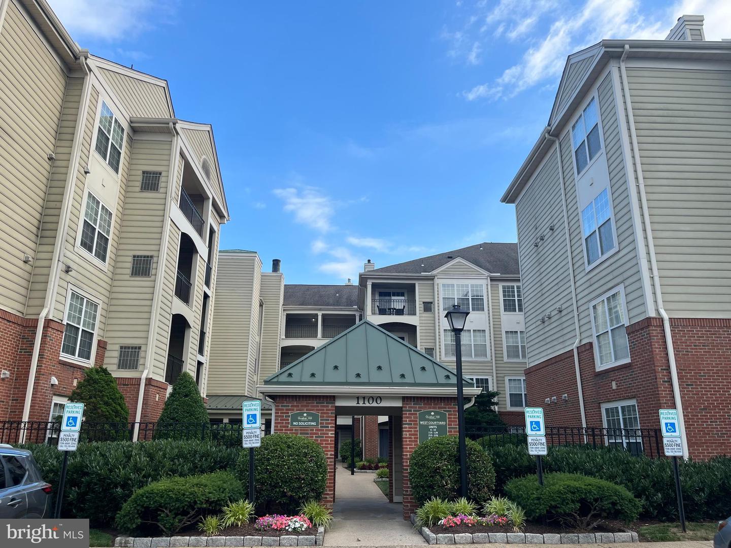 1100 Quaker Hill Drive #129
