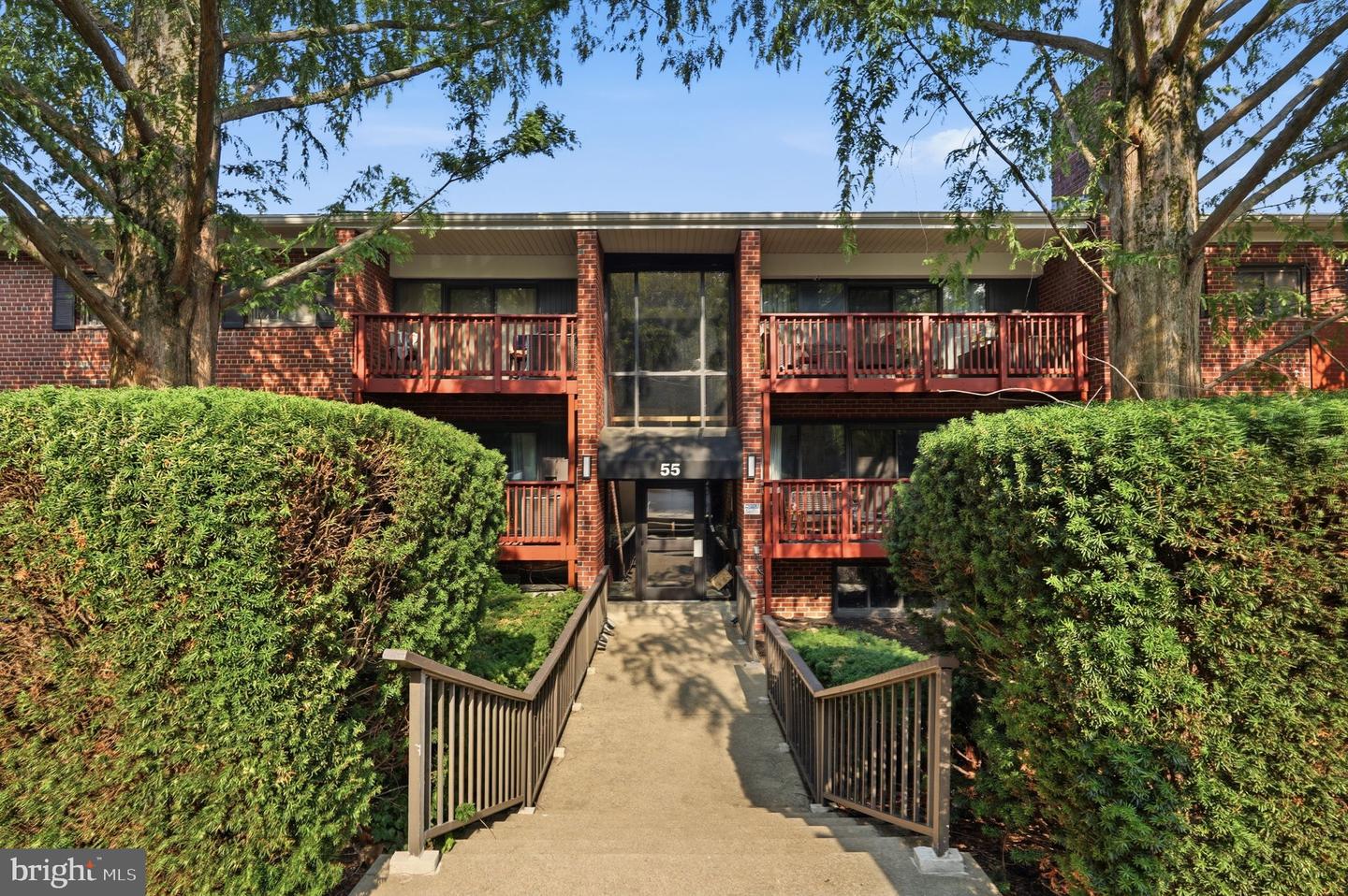55 Skyhill Road #202