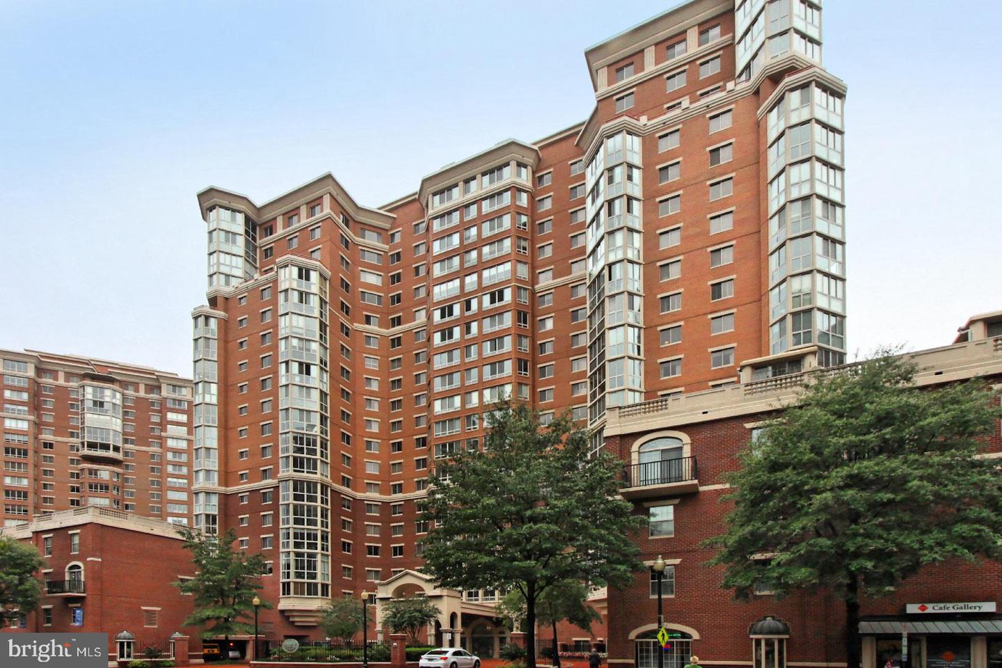 2151 Jamieson Ave., #2009