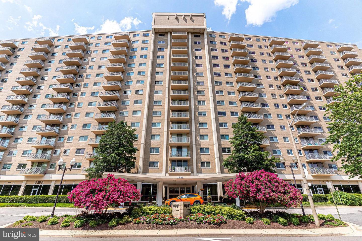 1225 Martha Custis Drive #1503