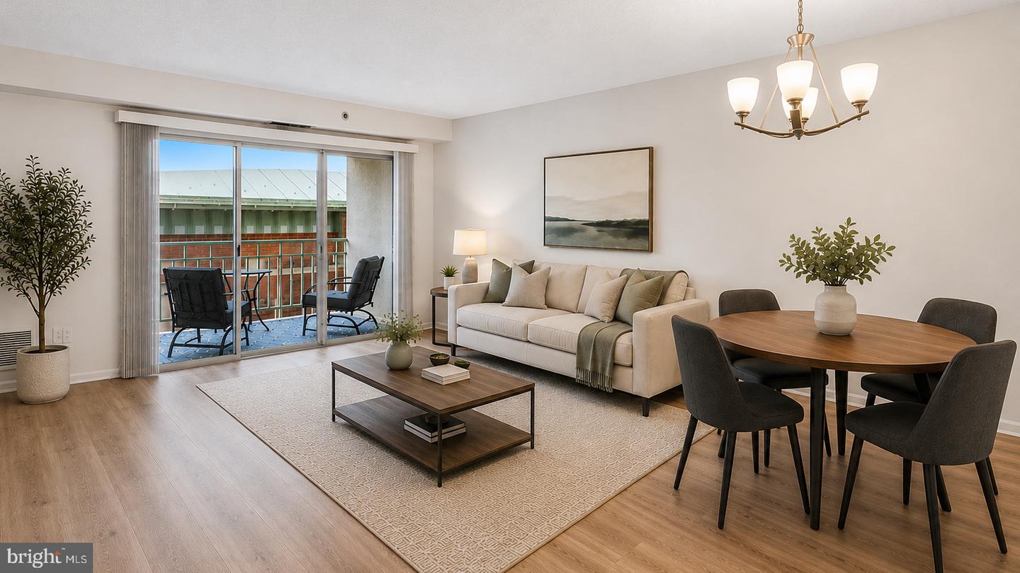 610 N West Street #303