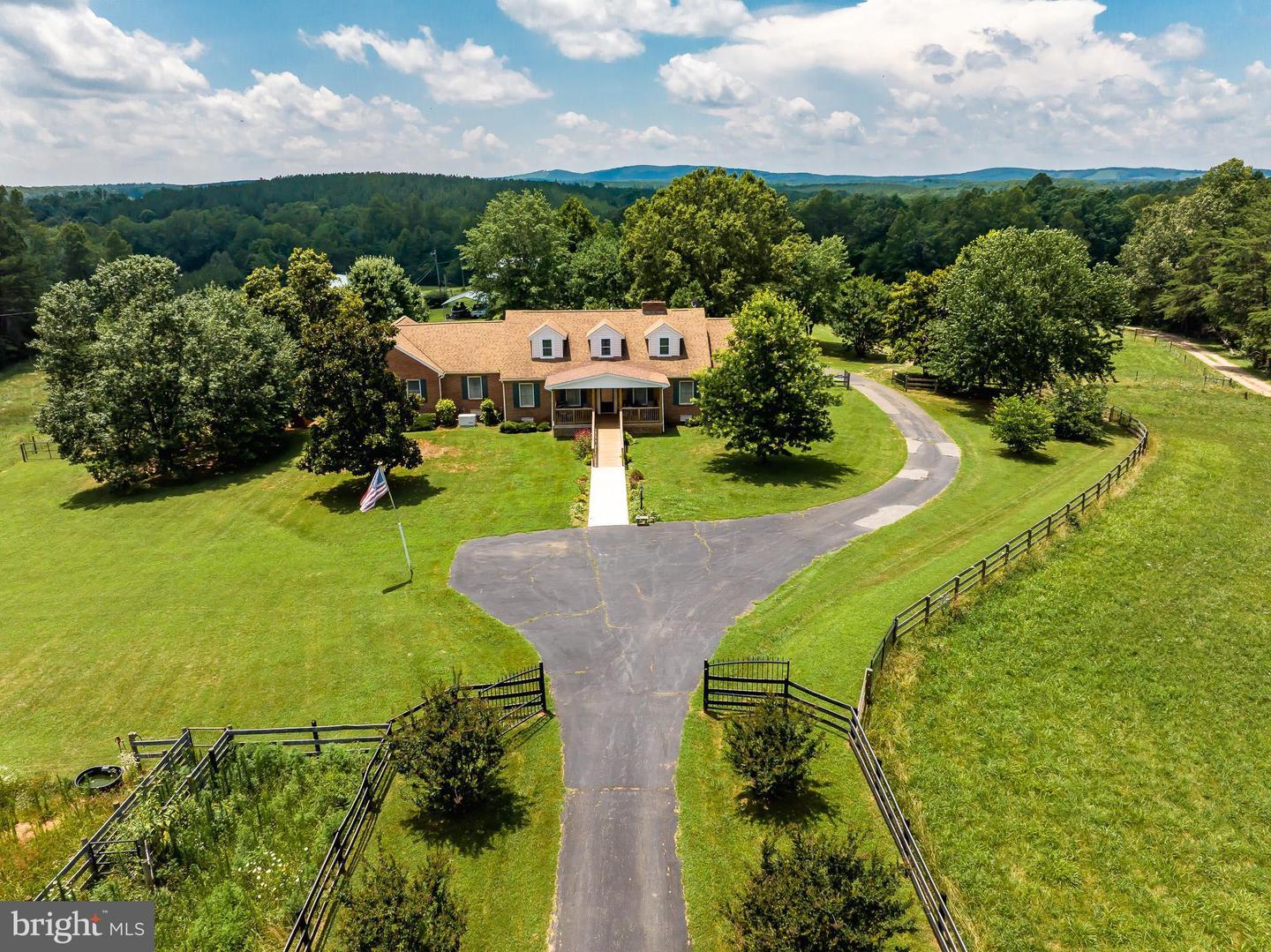 2667 Union Church Road, Buckingham