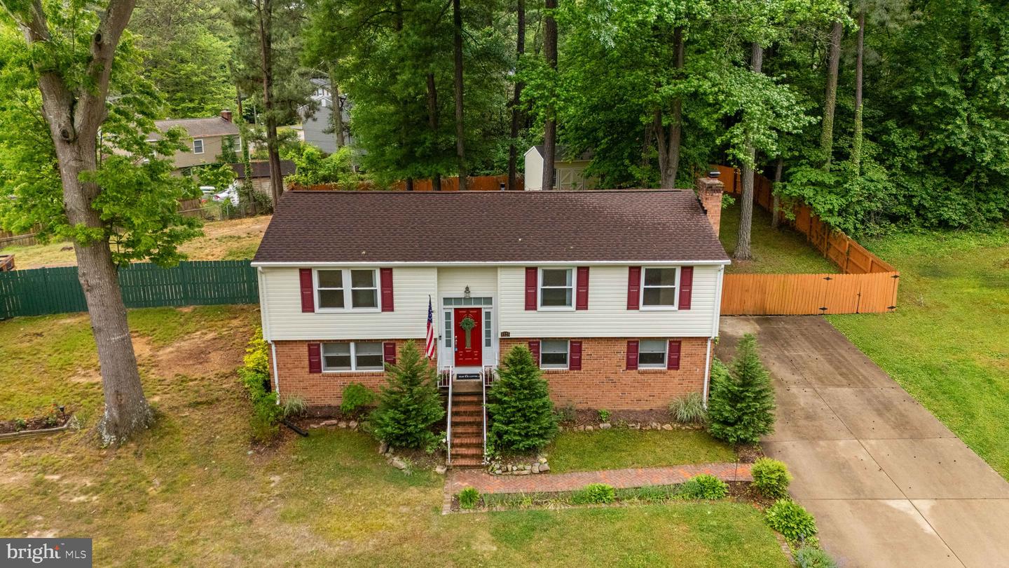 9325 Becar Road, Richmond