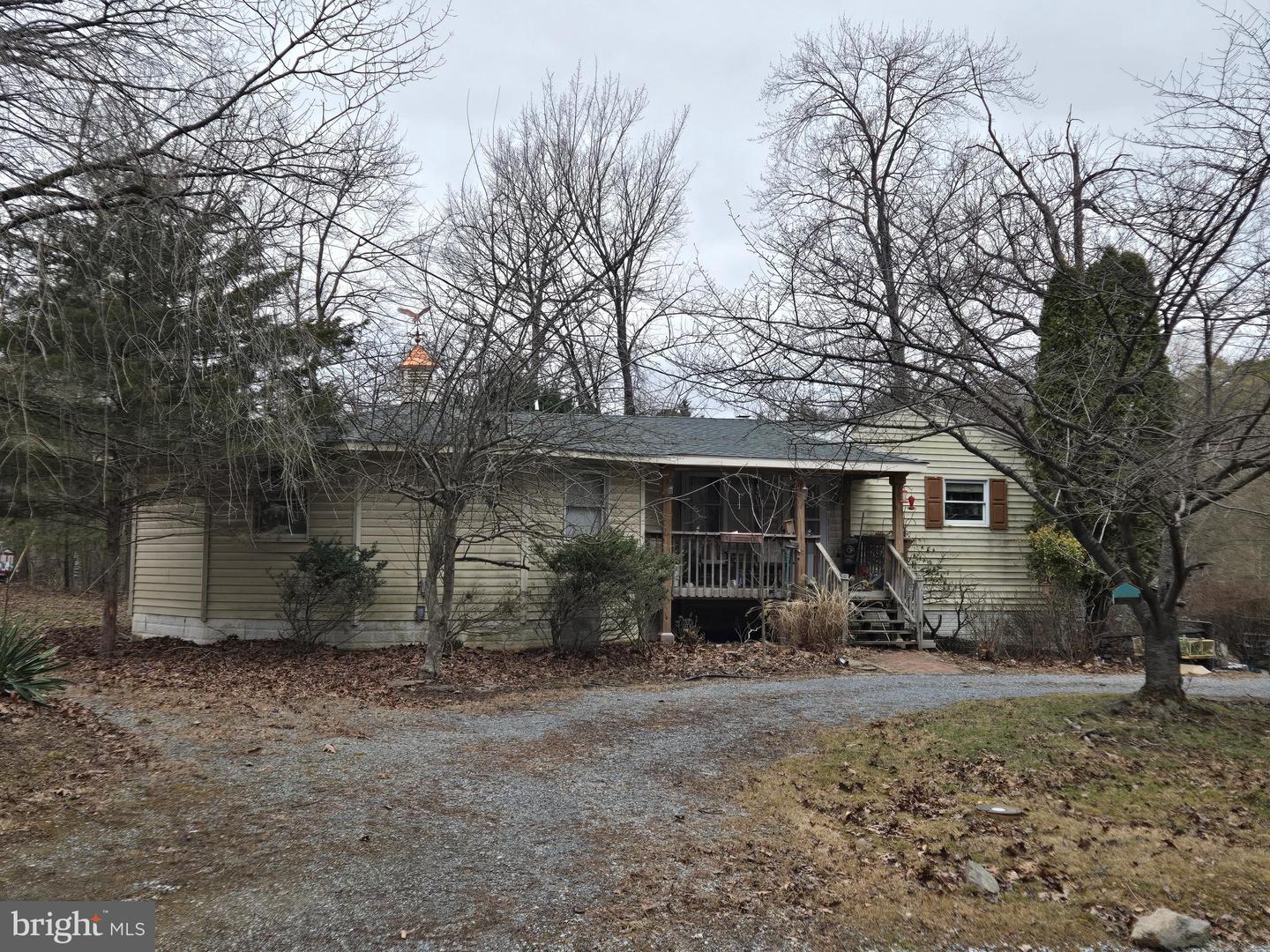 831 Beechwood Lane, Bluemont