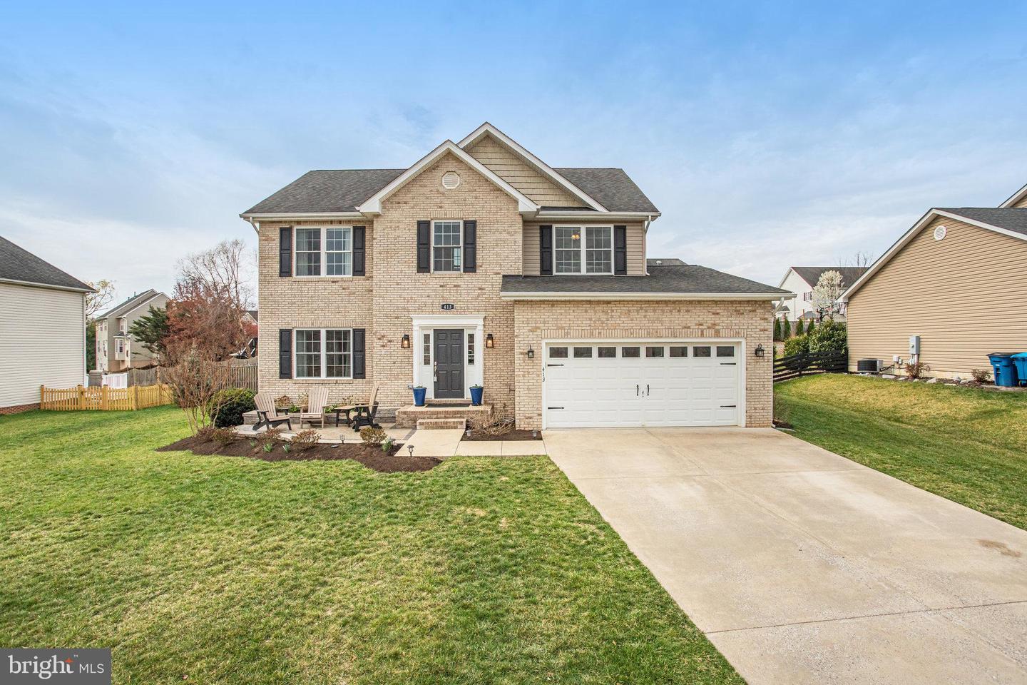 413 Madden Street, Berryville