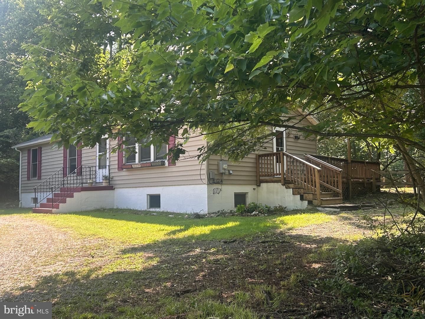 513 Russell Road, Berryville
