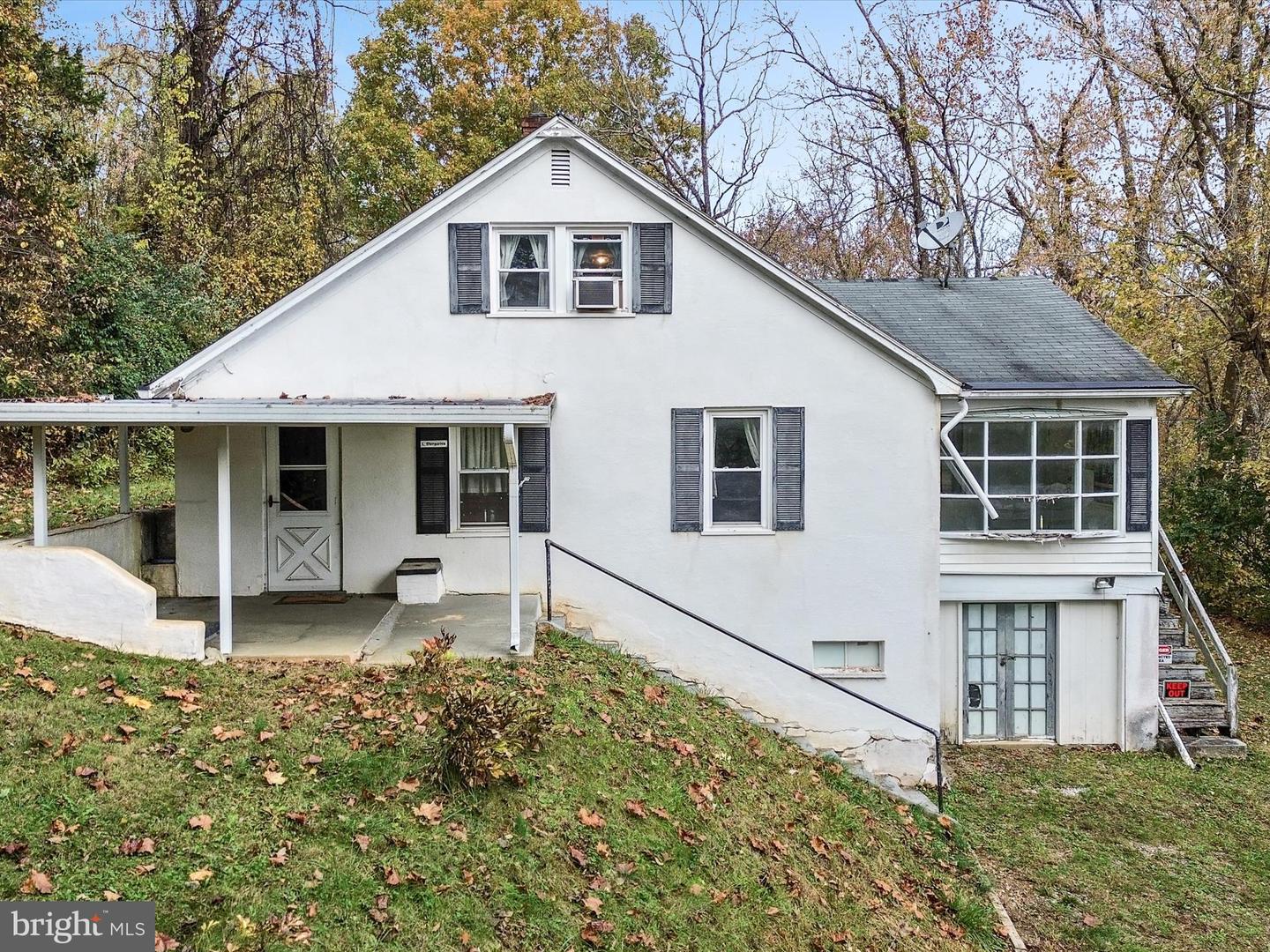 1621 Lockes Mill Road Road, Berryville