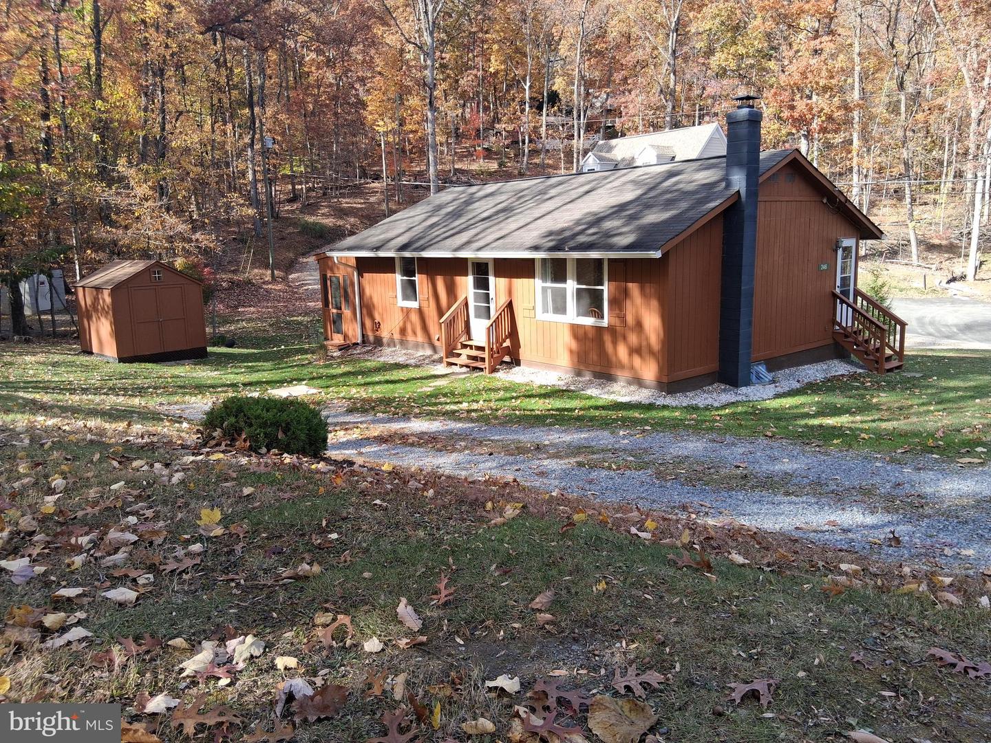 246 Laurel Lane, Bluemont