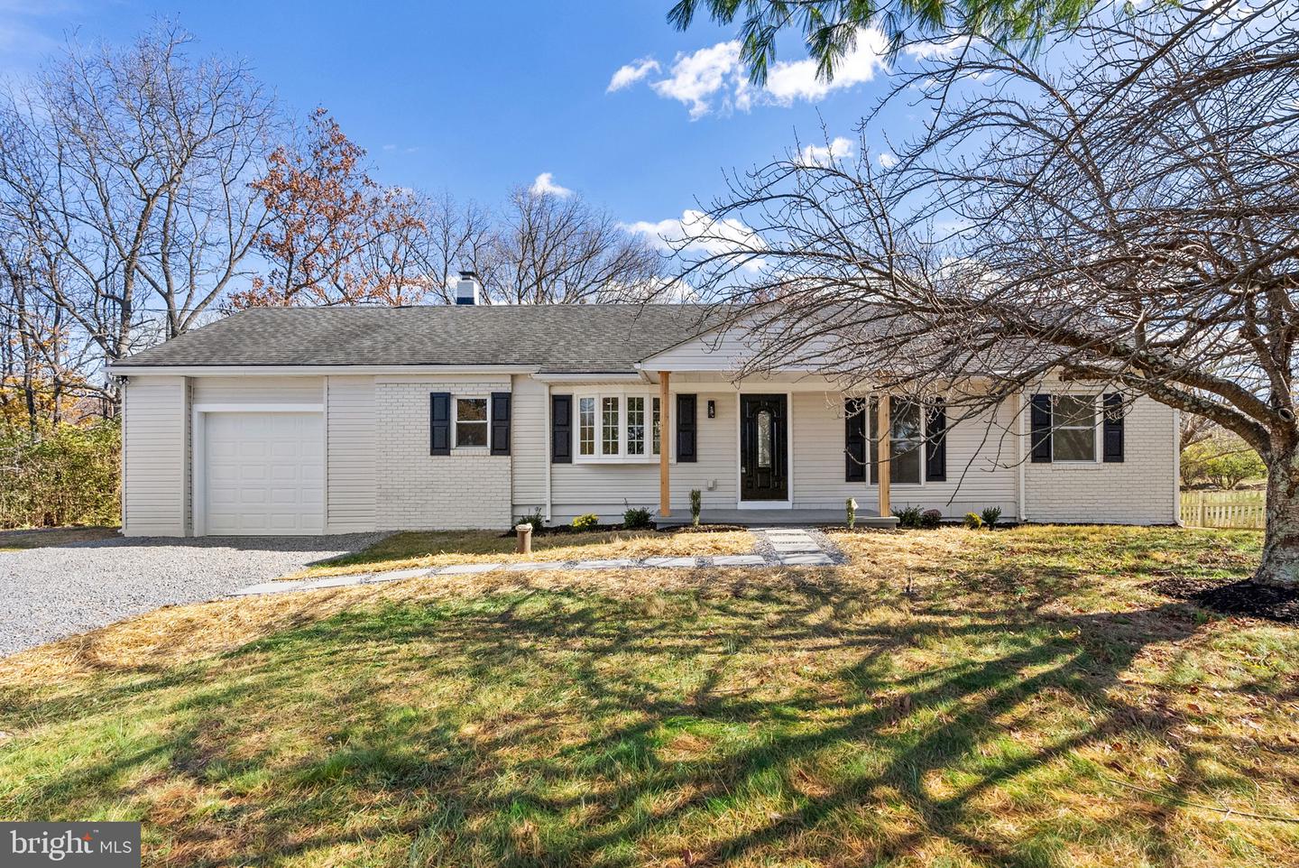 240 Crums Church Road, Berryville