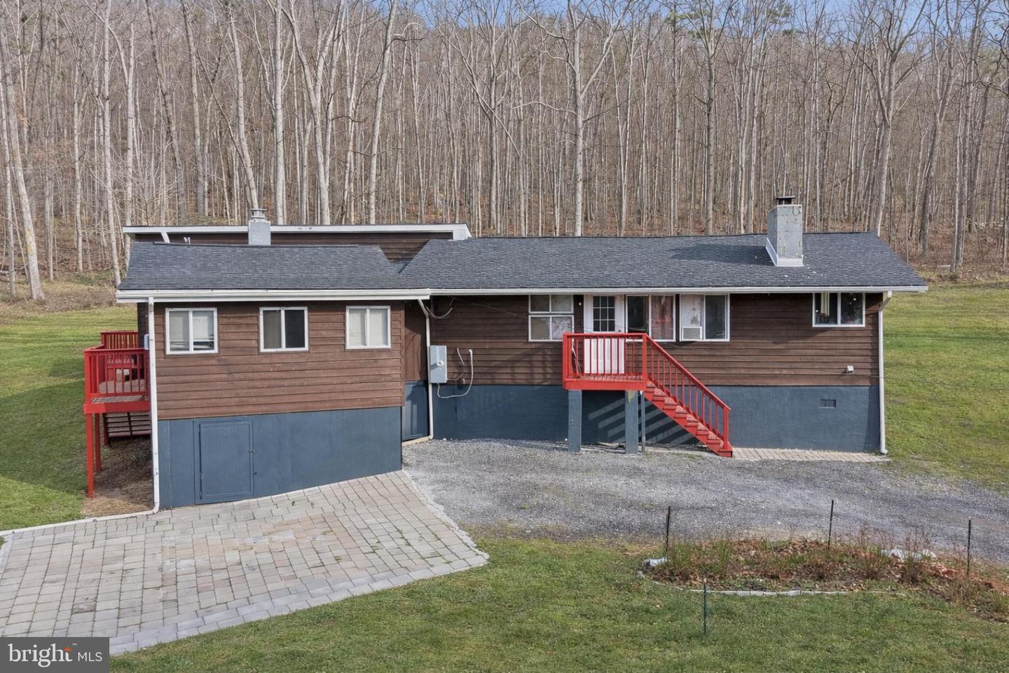 6856 Howellsville Road, Boyce