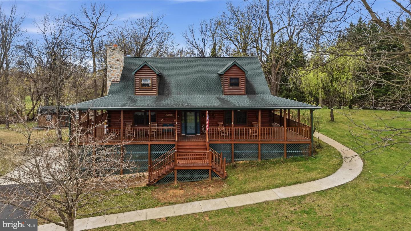 1125 Clifton Road, Berryville