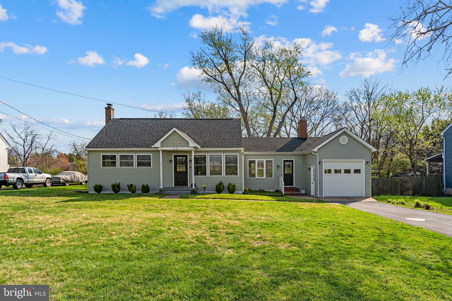 22 Jack Enders Boulevard, Berryville