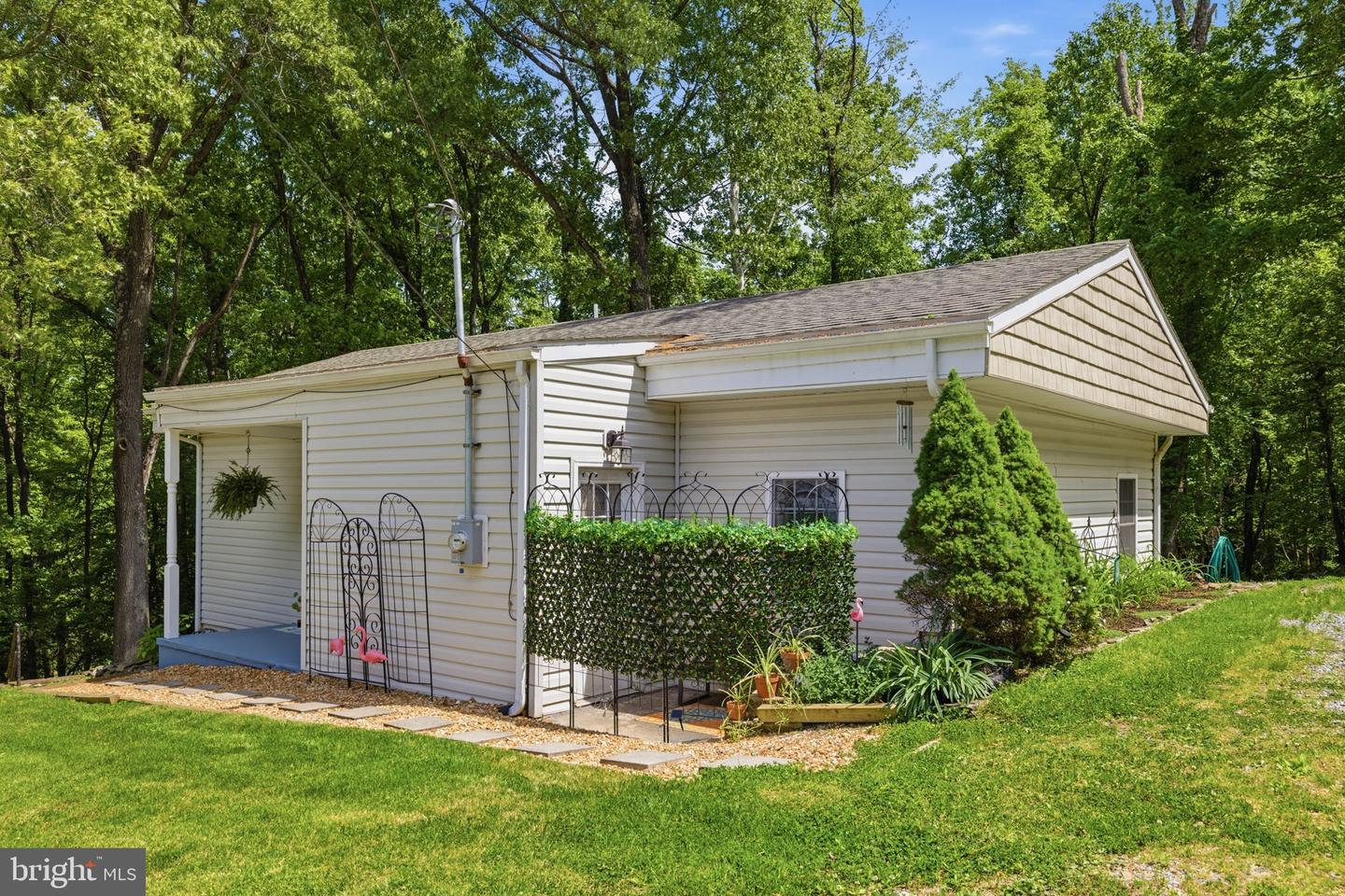 350 Evergreen Lane