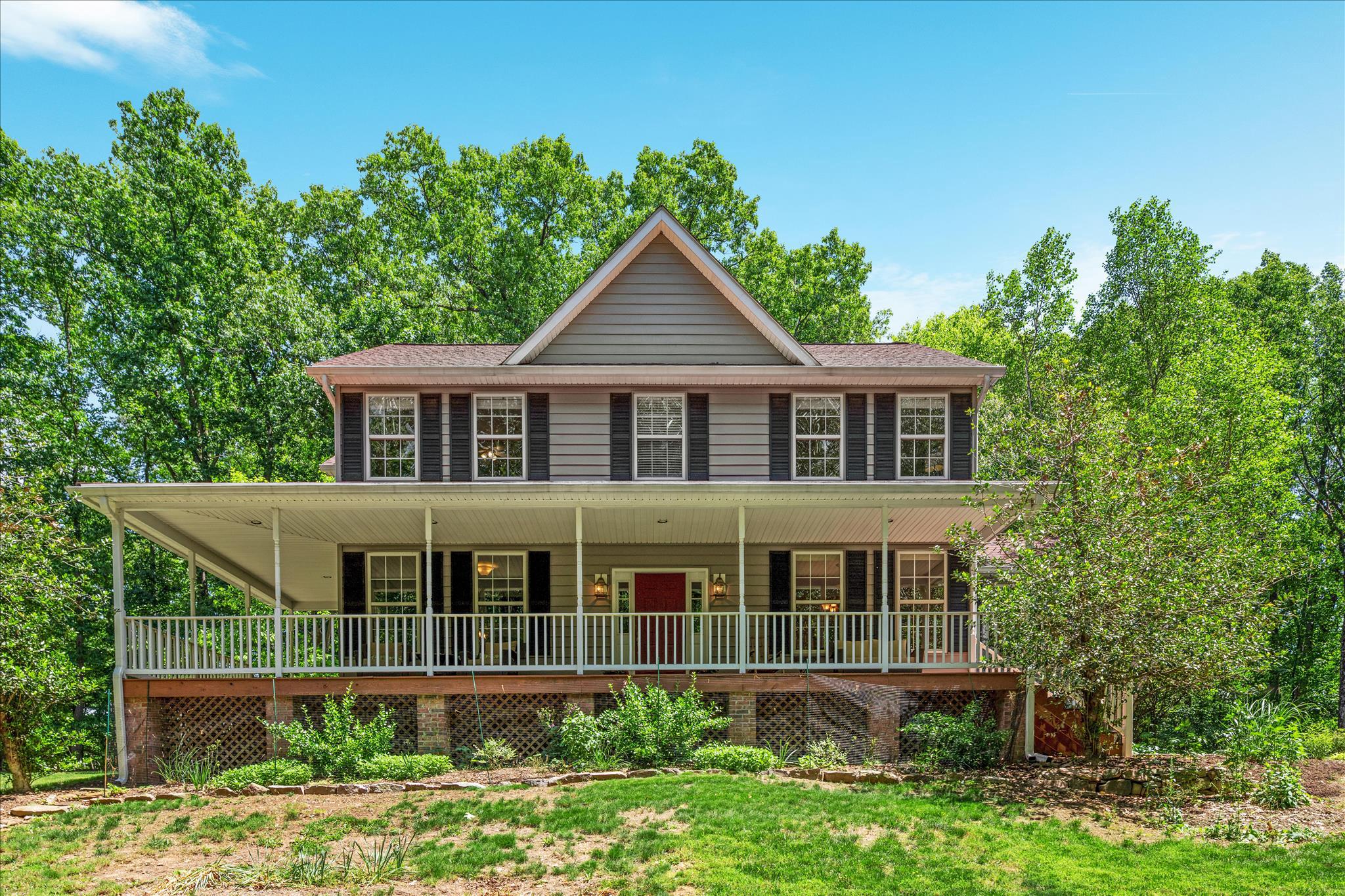 355 Duke Lane, Bluemont