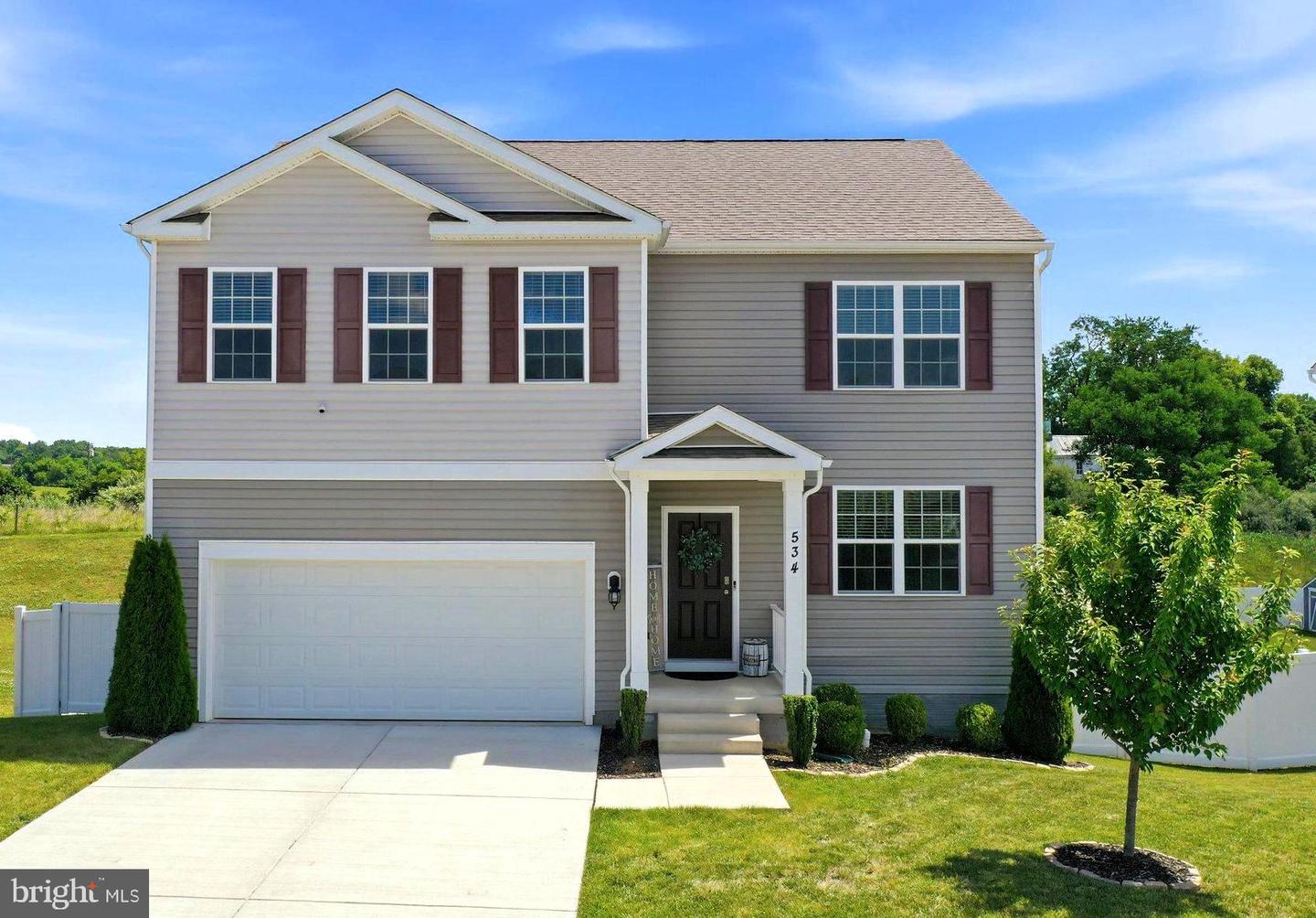 534 Weeks Court, Berryville